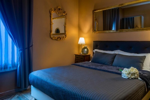 051 Room & Breakfast image 14