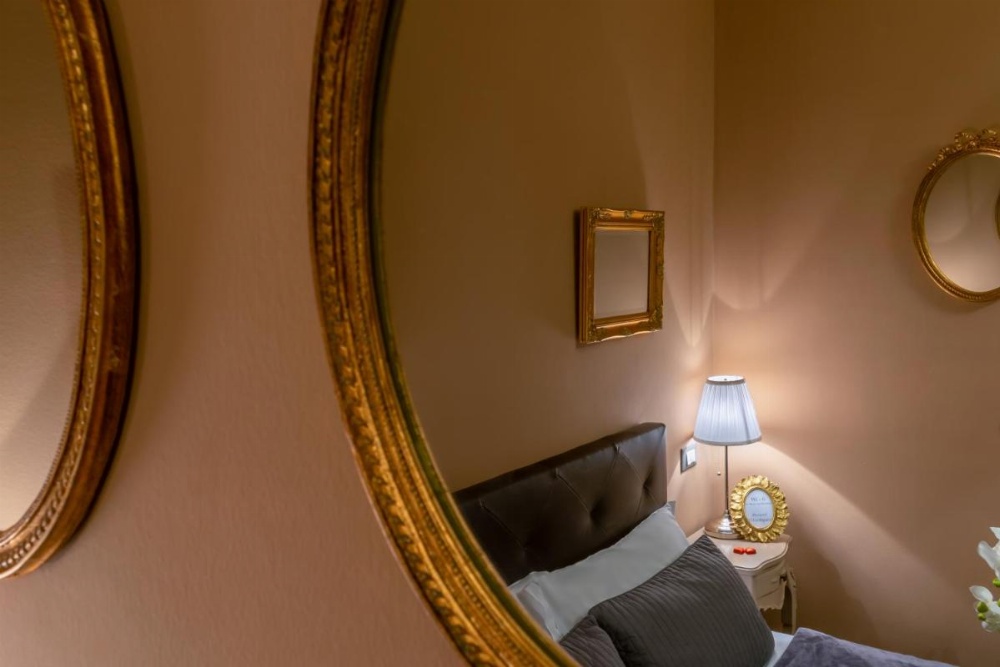 051 Room & Breakfast Image 28