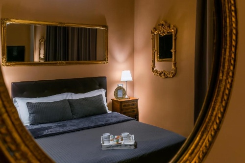 051 Room & Breakfast image 39